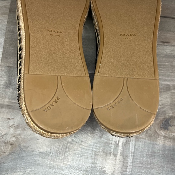 Prada shoes - Picture 5 of 5